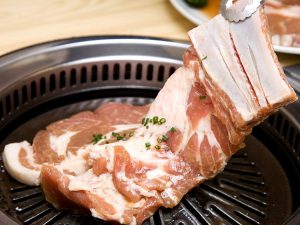 「豚カルビ」1,500円（税別）