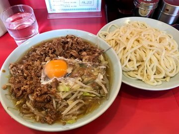 旨い店はタクシー運転手に訊け！ “神の味”といっても過言ではない『丸長』のつけそばの魅力とは？