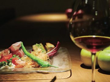 六本木＆西麻布ではしご酒するならどこに行く？ 人気料理家・大塚瞳さんと巡る名店3軒
