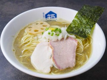 ラーメン官僚も感激！ 煮干しラーメンの新鋭『西永福の煮干箱』（西永福）の「煮干らーめん」が旨いワケ